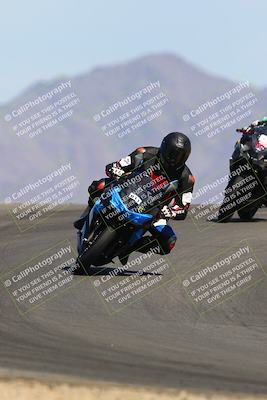 media/Apr-15-2022-Apex Assassins (Fri) [[9fb2e50610]]/Trackday Level 2/Session 5/Turn 12/